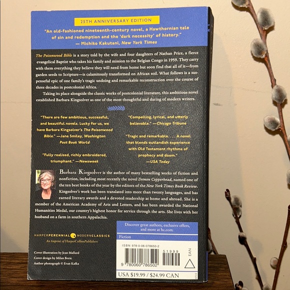 The Poisonwood Bible by Barbara Kingsolver - Fiction - Picture 2 of 2